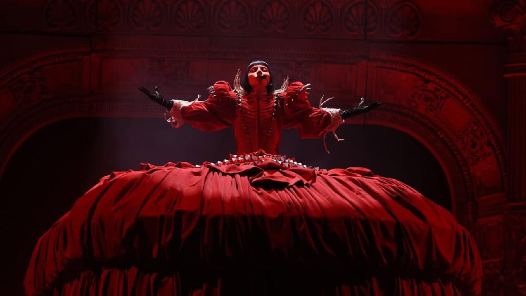 Lady Gaga em show da turnê do álbum "Mayhem" no estádio GNP Seguros, na Cidade do México | Kevin Mazur - 27.abr.2025/Divulgação