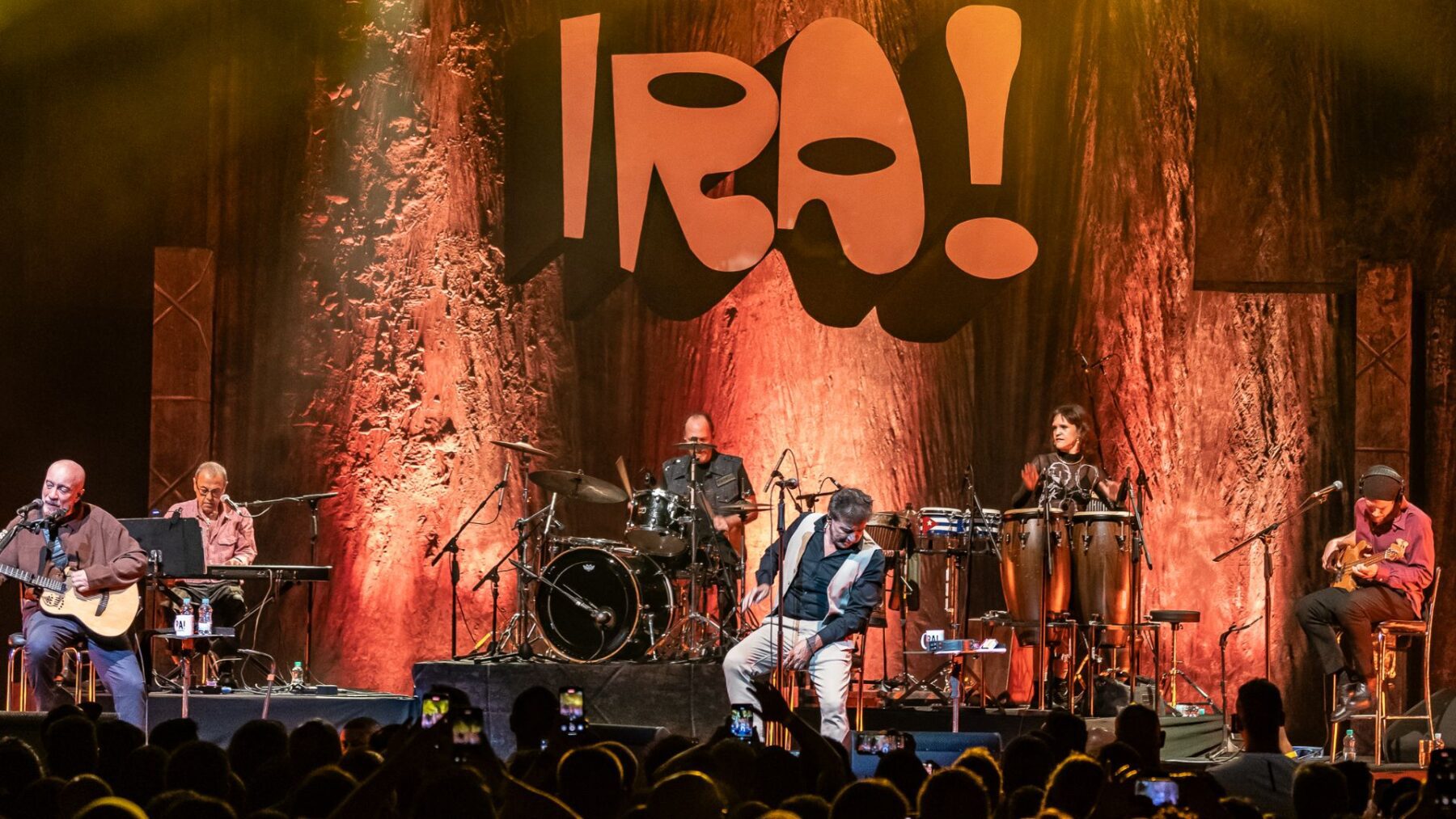 Show do Ira! de celebração de 20 anos do álbum "Acústivo MTV" na Vibra São Paulo, na zona sul da capital paulista | Giuliana Peramezza - 9.mai.2025/Divulgação