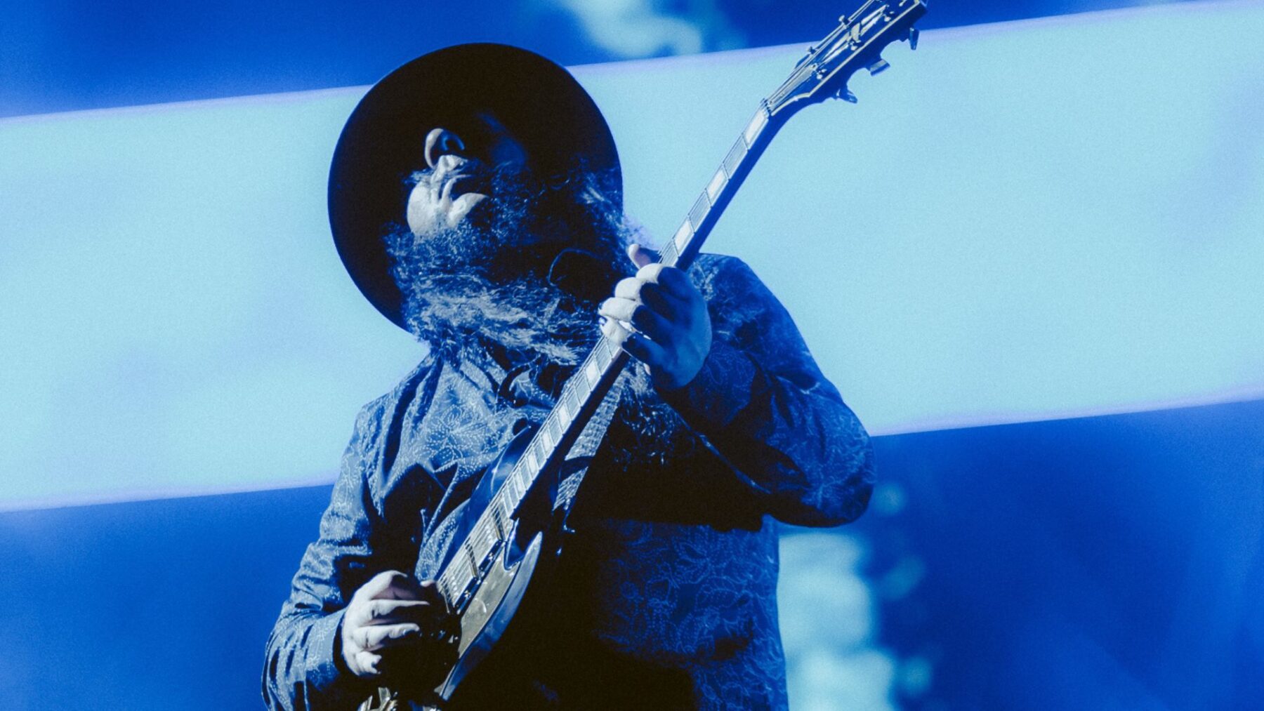 Guitarrista Daron Malakian em show da turnê "Wake Up!" do System of a Down no Allianz Parque, em São Paulo | 10.mai.2025/Divulgação