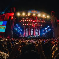 Show do Emicida em palco do festival João Rock, em RIbeirão Preto (3.jun.2023/Divulgação)