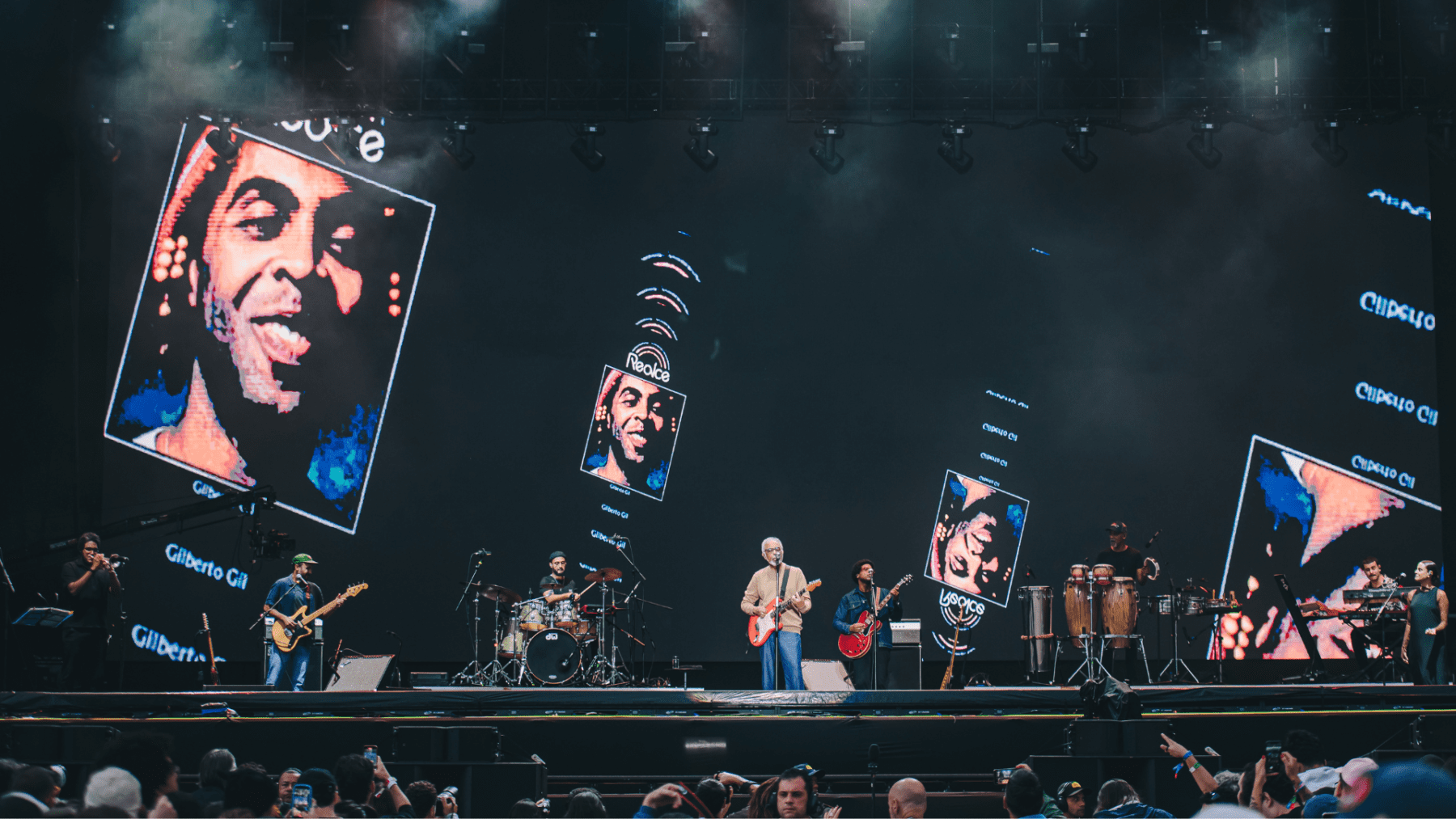Gilberto Gil se apresenta no palco Samsung Galaxy, no Lollapalooza, no autódromo de Interlagos, em São Paulo | Camila Cara - 24.mar.2024/Divulgação