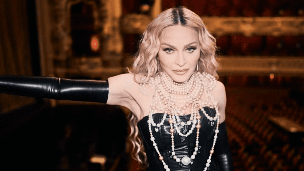 Madonna em vídeo do Itaú: 'Brasil, chego em breve' | Reprodução