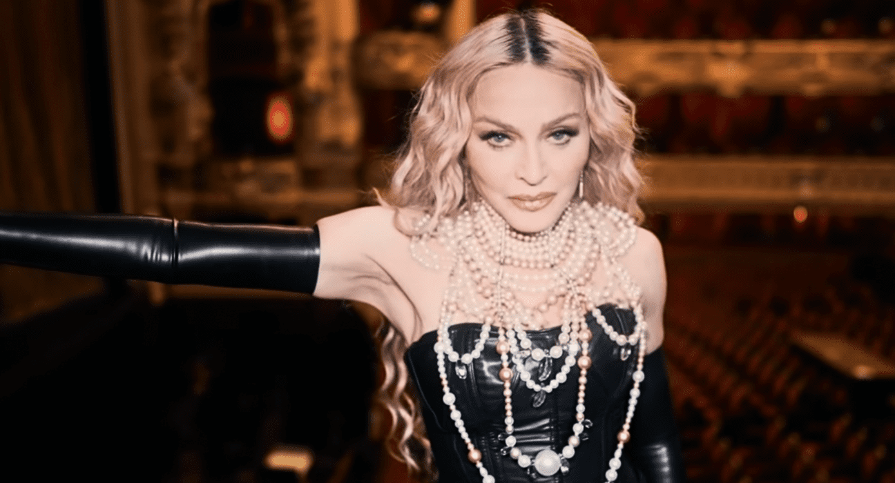 Madonna em vídeo do Itaú: 'Brasil, chego em breve' | Reprodução