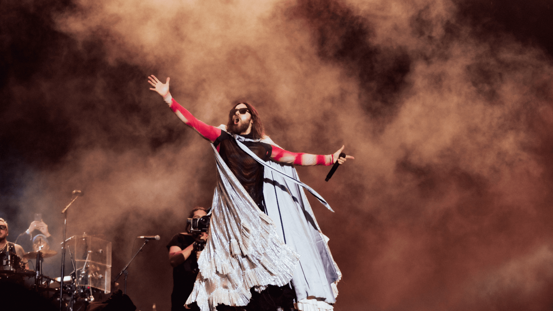 Liderada pelo vocalista Jared Leto, o Thirty Seconds to Mars levantou o público no Lollapalooza Brasil | Carolina Demper - 23.mar.2024/Divulgação