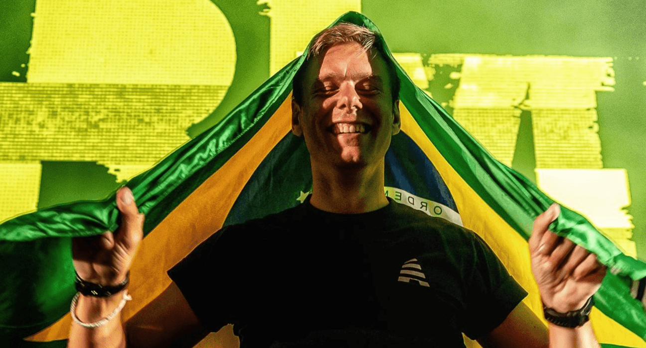 DJ e produtor musical Armin van Buuren | Divulgação