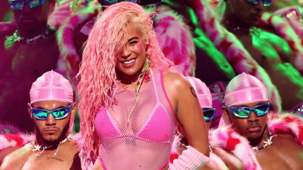 Karol G em cerimônia do VMA (Video Music Awards), da MTV, no Prudential Center, na cidade de Newark, em Nova Jersey (EUA) | 12.set.2023/Divulgação