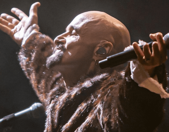 Tim Booth, vocalista da banda britânica James | Divulgação