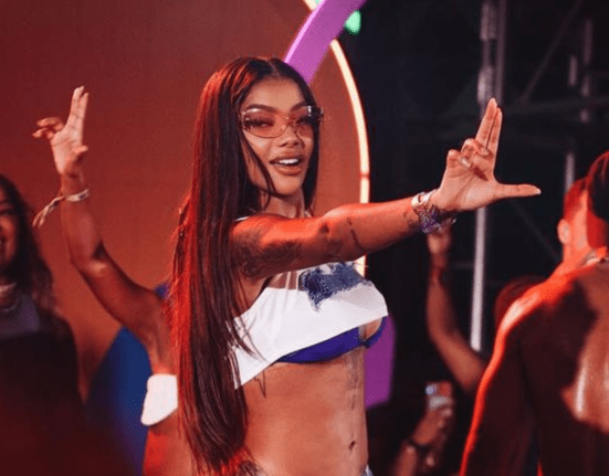 Ludmilla em show em seu Navio Numanice, que navegou de 4 a 8 de março de 2024, partindo do porto de Santos (SP) | Divulgação