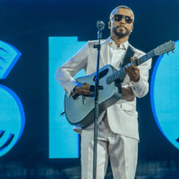 Alexandre Pires e Só Pra Contrariar em show da turnê em show primeiro da turnê 'SPC Acústico 2 – O Último Encontro', no Allianz Parque, na zona oeste de São Paulo | Will Aleixo - 5.abr.2024/Divulgação