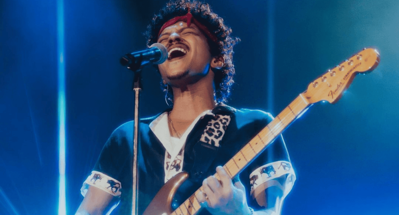 Bruno Mars em show no Tokyo Dome, na cidade de Tóquio, no Japão | 16.jan.2024/Divulgação