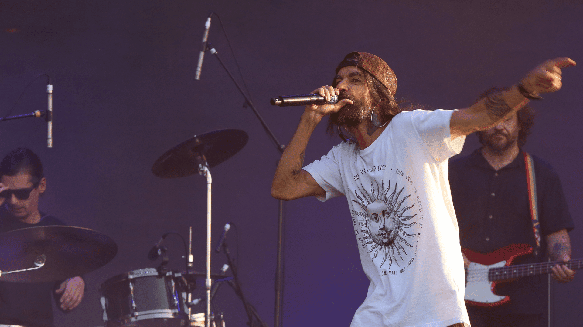 Armandinho em show na 21ª edição do festival João Rock, no Parque Permanente de Exposições, em Ribeirão Preto (interior de SP) | Denilson Santos - 8.jun.2024/Divulgação