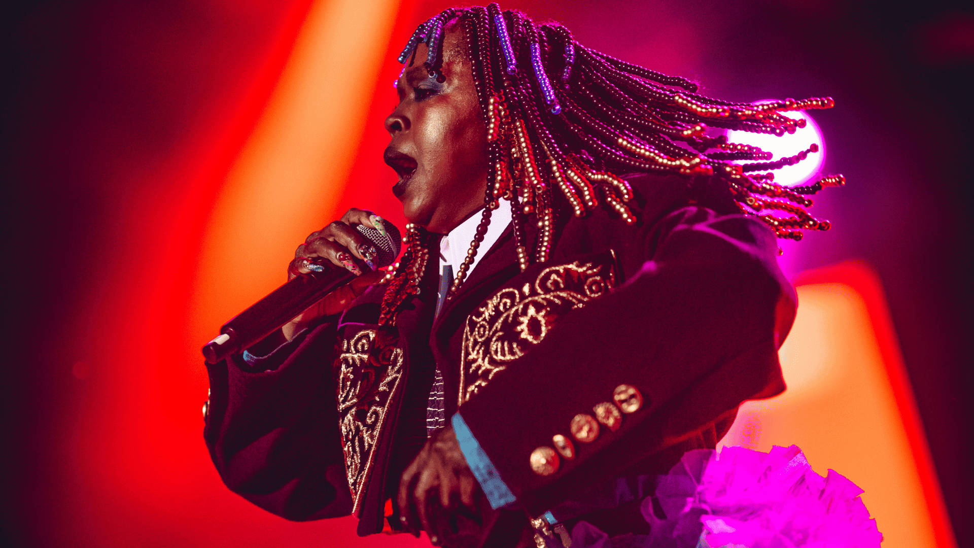 Lauryn Hill no palco do festival Chic Show - 50 Anos de Black Music, no Allianz Parque, em São Paulo | Stephan Solon - 13.jul.2024/Divulgação