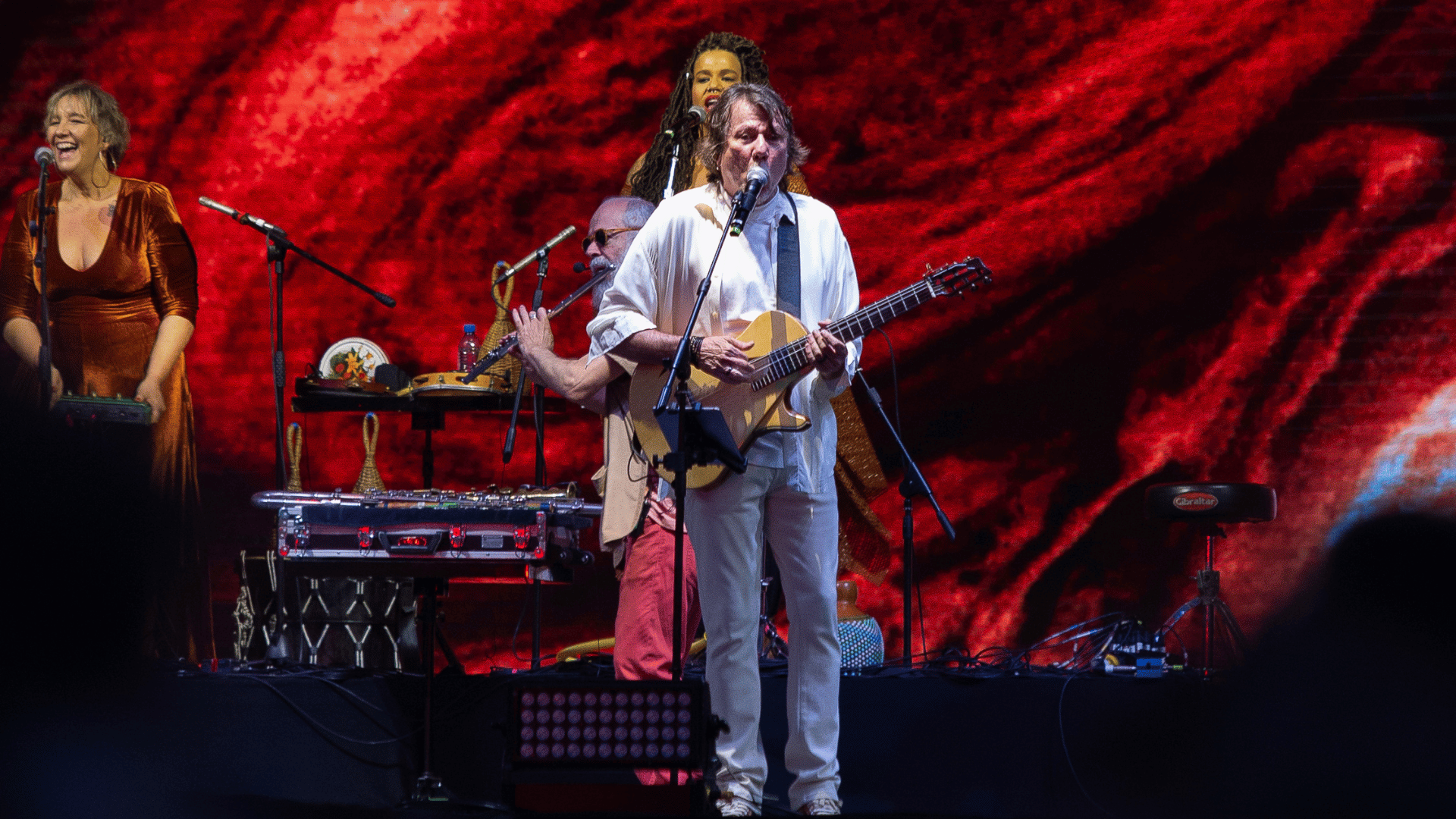 Lenine em show no palco principal do Coala Festival, no Memorial da América Latina | 6.set.2024/Divulgação