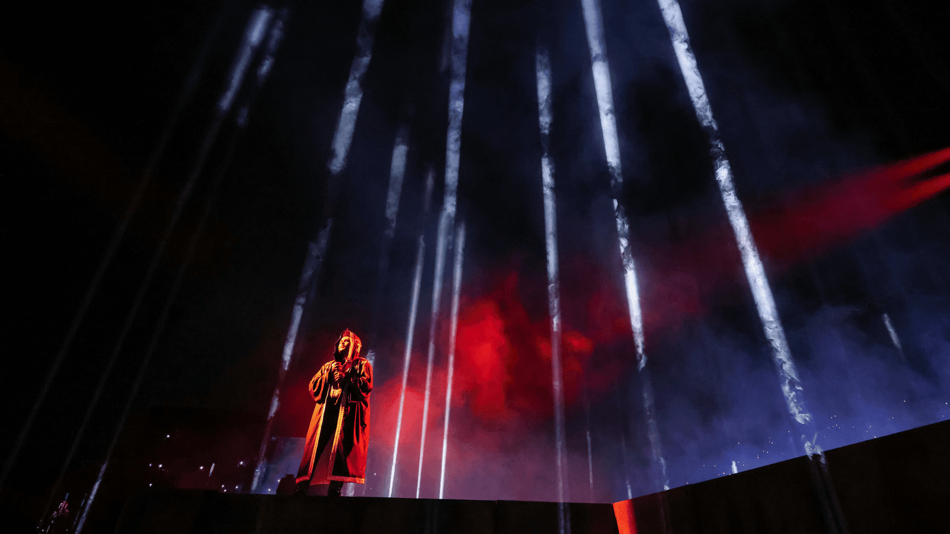 Cantor canadense The Weeknd em show para 70 mil fãs no estádio Morumbis, em São Paulo | Wagner Meier - 7.set.2024/Getty Images/Divulgação