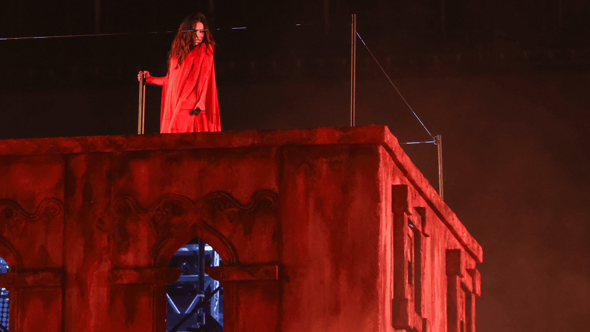 Anitta participa de show do cantor canadense The Weeknd para 70 mil fãs no estádio Morumbis, em São Paulo | Wagner Meier e Pedro Viela - 7.set.2024/Getty Images/Divulgação