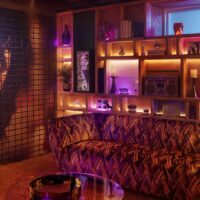 Sala da casa do filme "Purple Rain", lançado em 1984, e protagonizado por Prince | Divulgação