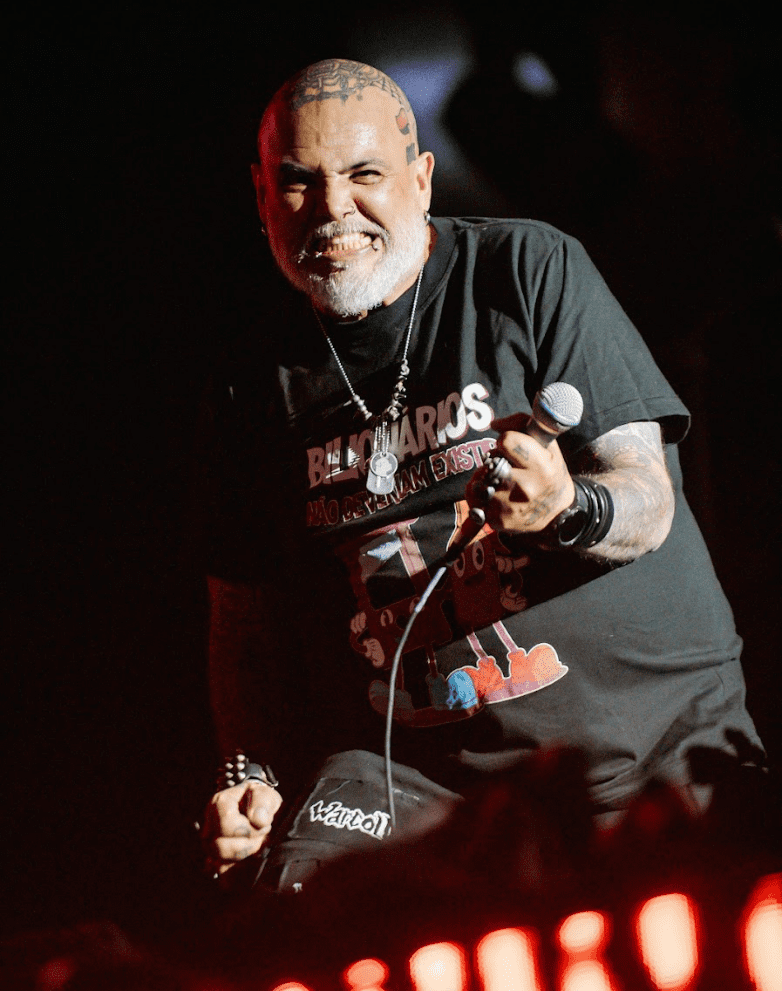 João Gordo, vocalista do Ratos de Porão, em show no primeiro dia de Knotfest, no Allianz Parque, em São Paulo | 19.out.2024/Flashbang/Divulgação