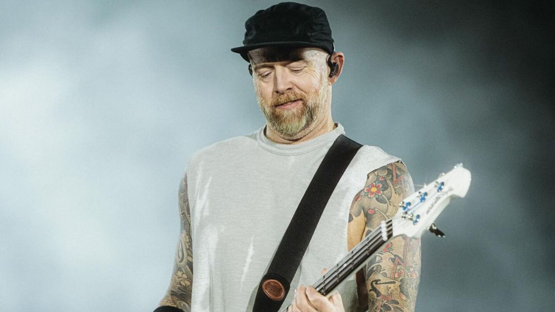 Baixista Dave Farrell em show do Linkin Park com a turnê "From Zero" no Allianz Parque, em São Paulo | 15.nov.2024/Divulgação