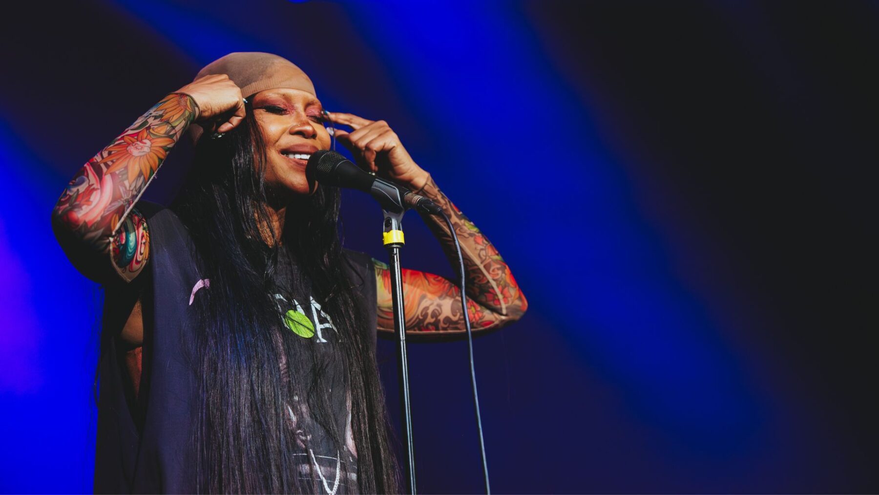 Cantora americana Erykah Badu em show no Espaço Unimed, em São Paulo | Rafael Strabelli - 6.nov.2024/Divulgação