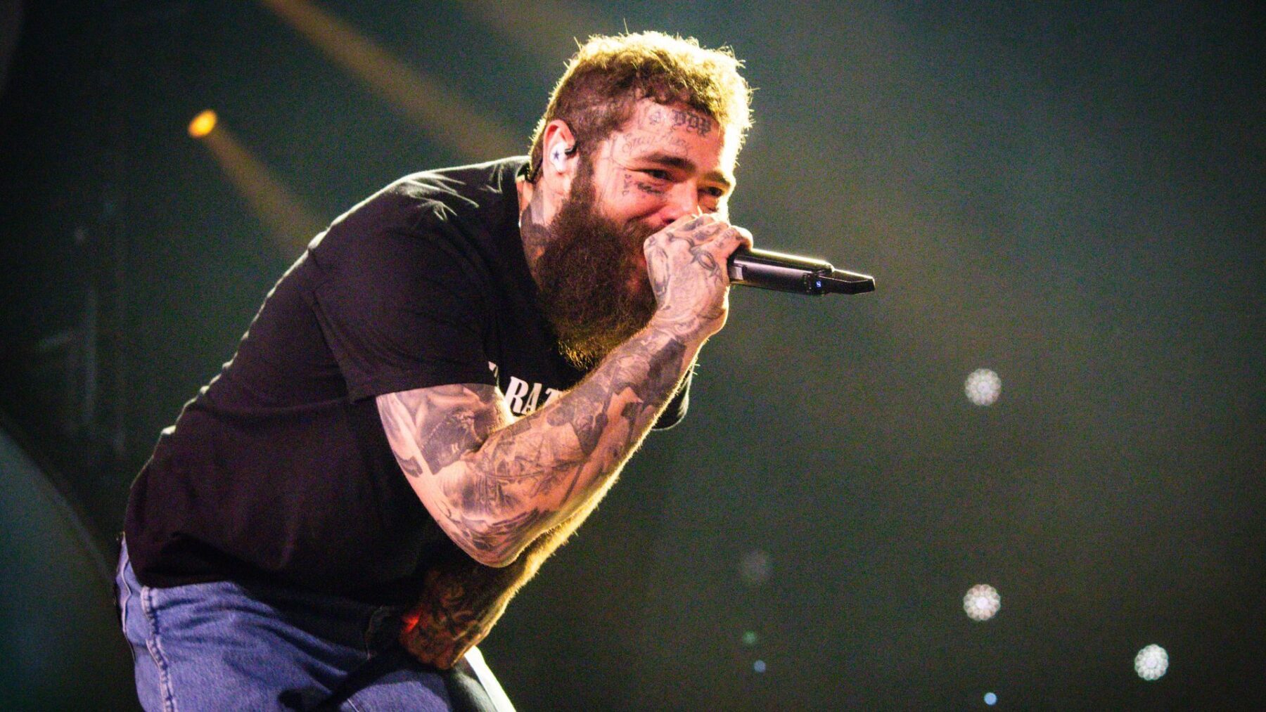 Post Malone em show no VillaMix Festival, na Neo Química Arena, em São Paulo | Eryck Patrick - 21.dez.2024/Divulgação