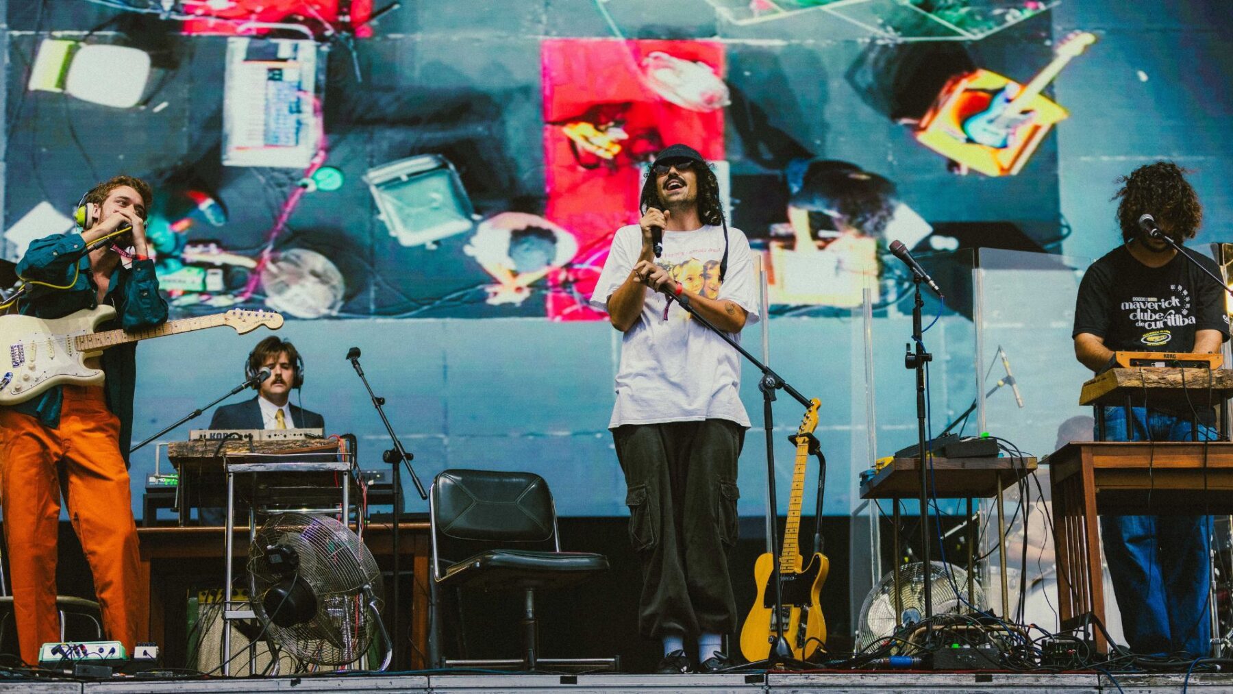 Jovem Dionisio em show no palco Mike's Ice no Lollapalooza Brasil, no autódromo de Interlagos, em São Paulo | Vans Bumbeers - 28.mar.2025/Divulgação