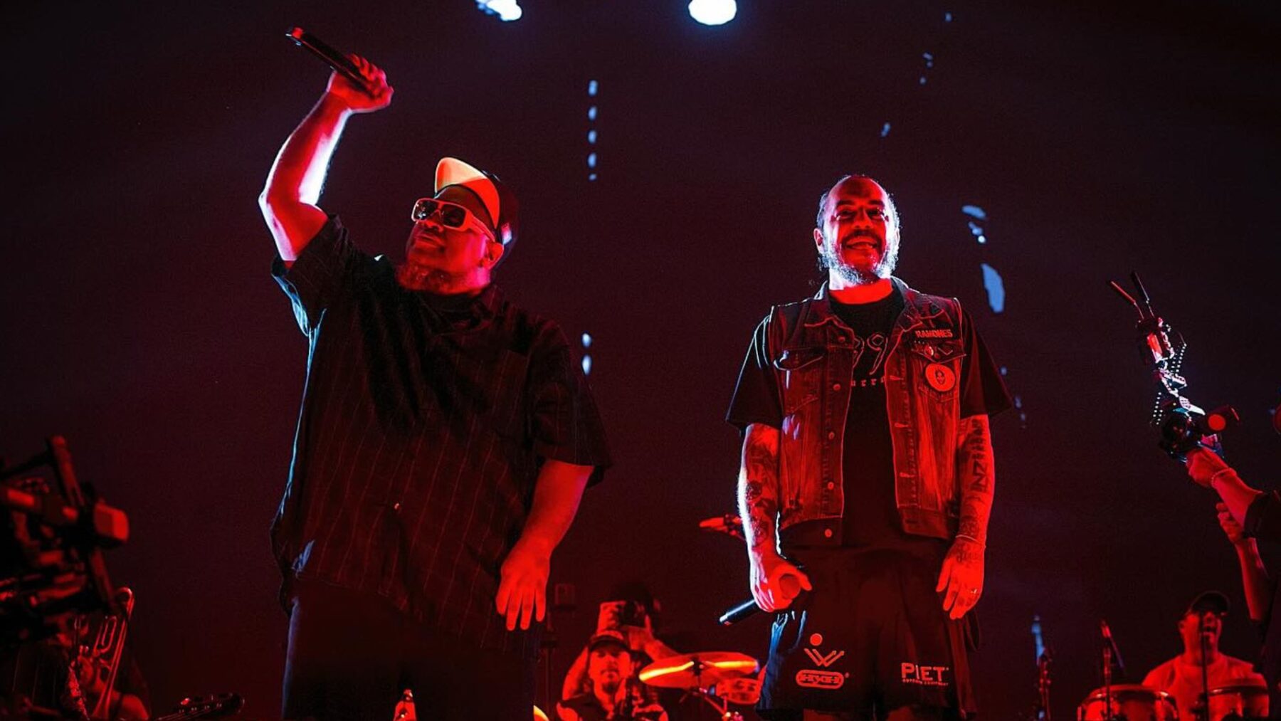 Planet Hemp se despede de SP em catarse com fumaça e histórias